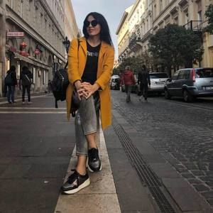 Meet your Posher, Tanya